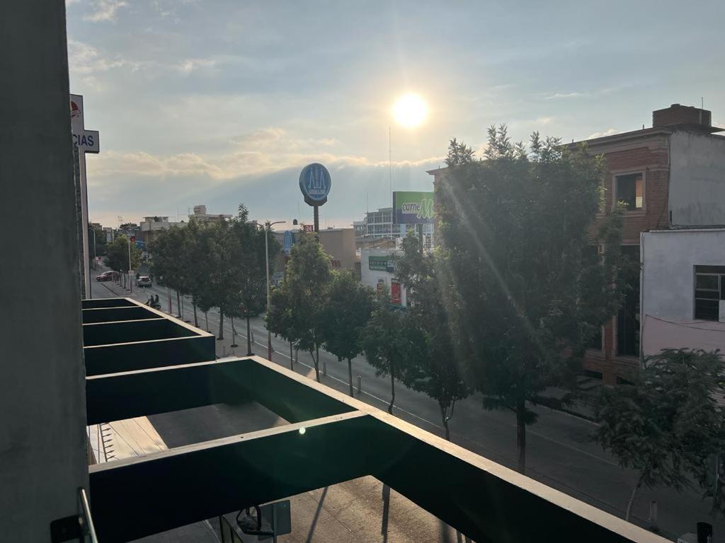 Hotel Ciclovia & Terraza Zitacuaro Bagian luar foto