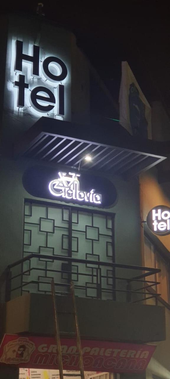 Hotel Ciclovia & Terraza Zitacuaro Bagian luar foto